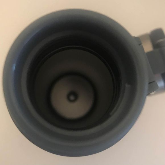 Purple Contigo stainless steel water bottle BPA free - Picture 4 of 5